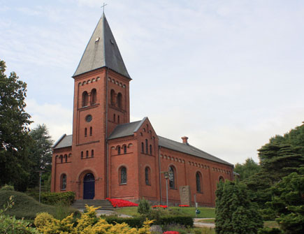Gravsten på Årup kirkegård. Baag herred. Odense amt.