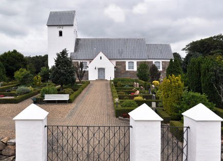 Gravsten på Åstrup kirkegård. Gørding herred. Ribe amt.