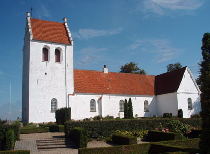 Gravsten på Åstrup kirkegård. Sallinge herred. Svendborg amt.