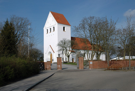 Gravsten på Alderslyst kirkegård. Gjern herred. Skanderborg amt.