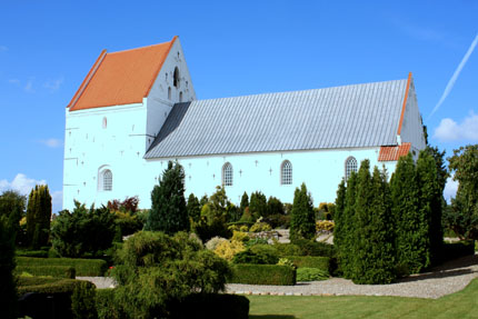 Gravsten på Barløse kirkegård. Baag herred. Odense amt.