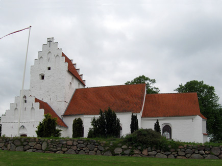 Gravsten på Bellinge kirkegård. Odense herred. Odense amt.
