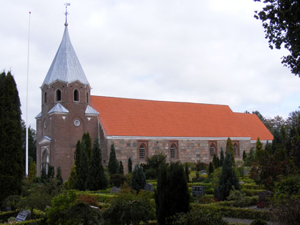 Gravsten på Egtved kirkegård. Jerlev herred. Vejle amt.