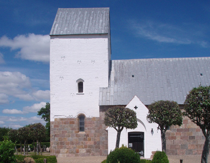 Gravsten pæ Egvad kirkegård. Nørre Horne herred. Ringkøbing amt.