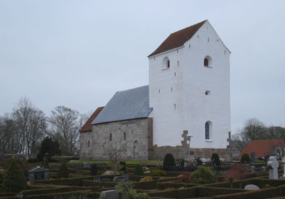 Gravsten på Ferslev kirkegård. Fleskum herred. Aalborg amt.