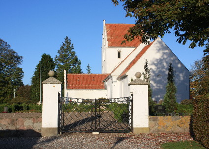 Gravsten på Gamborg kirkegård. Vends herred. Odense amt.