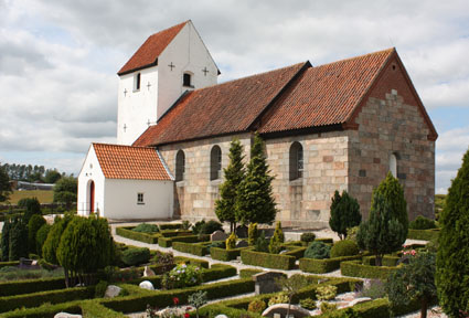 Gravsten på Gødvad kirkegård. Hids herred. Viborg amt.