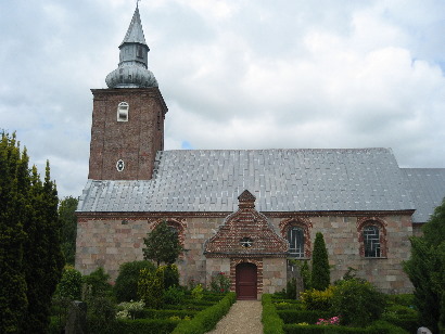 Gravsten på Granslev kirkegård. Houlbjerg herred. Viborg amt.
