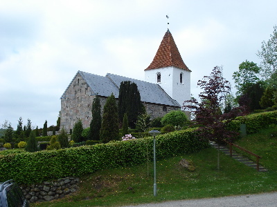 Gravsten på Gravlev kirkegård. Hornum herred. lborg amt.