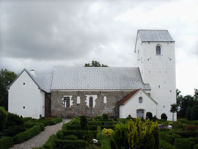 Gravsten på Gunderup kirkegård. Fleskum herred. Aalborg amt.