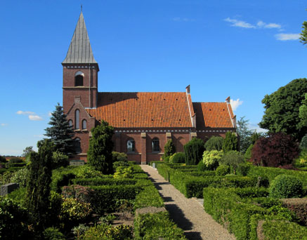 Gravsten på Hjallerup kirkegård. Dronninglund herred. Hjørring amt.