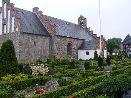 Gravsten på Hjarup kirkegård. Anst herred. Ribe amt.