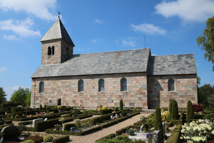 Gravsten på Hørup kirkegård. Lysgård herred. Viborg amt.