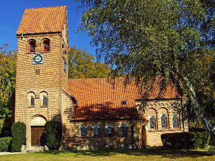 Gravsten på Høsterkøb kirkegård. Lynge-Kronborg herred. Frederiksborg amt.