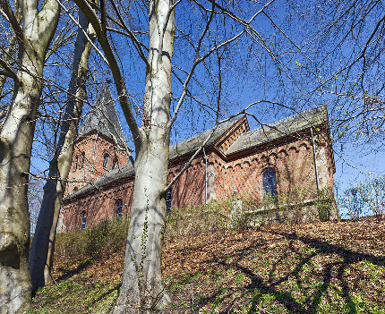 Gravsten på Holsted kirkegård. Malt herred. Ribe amt.
