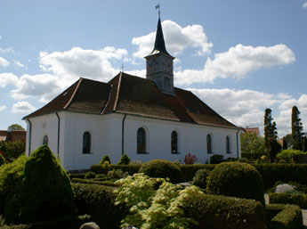 Gravsten på Hornbæk Ny kirkegård. Lynge-Kronborg herred. Frederiksborg amt.