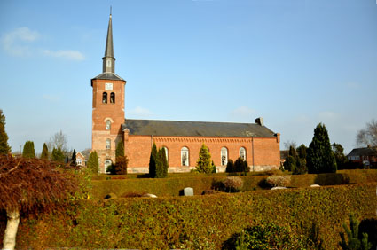 Gravsten på Jels kirkegård. Gram herred. Haderslev amt.
