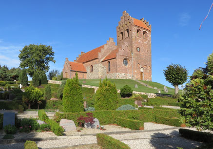 Gravsten på Kregme kirkegård. Strø herred. Frederiksborg amt.