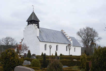 Gravsten på Låstrup kirkegård. Rinds herred. Viborg amt.