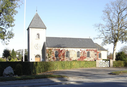 Gravsten på Langeslund kirkegård. Øster Han herred. Hjørring amt.