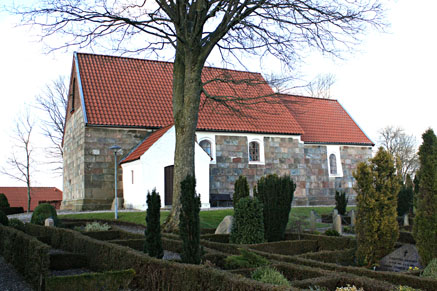 Gravsten på Lysgaard kirkegård. Lysgaard herred. Viborg amt.