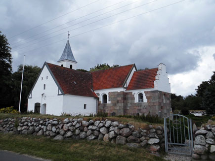 Gravsten på Mygind kirkegård. Sønderhald herred. Randers amt.