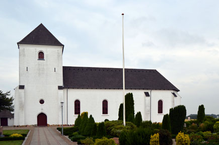 Gravsten på Mylund kirkegård. Børglum herred. Hjørring amt.