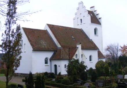 Gravsten på Nollund kirkegård. Slavs herred. Ribe amt.