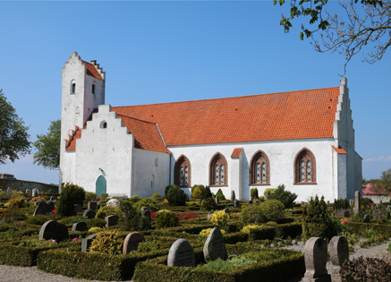 Gravsten på Nordby kirkegård. Samsø herred. Holbæk amt.