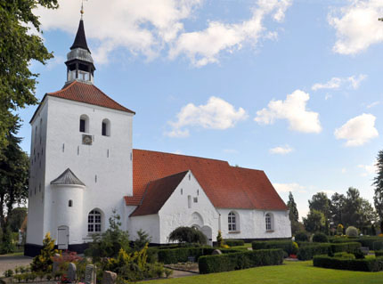 Gravsten på Oksbøl kirkegård. Als Nørre herred. Sønderborg amt.