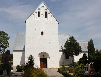 Gravsten på Pjedsted kirkegård. Holmans herred. Vejle amt.