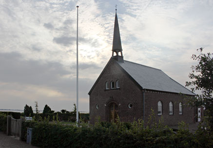 Gravsten på Skarø kirkegård. Sunds herred. Svendborg amt.