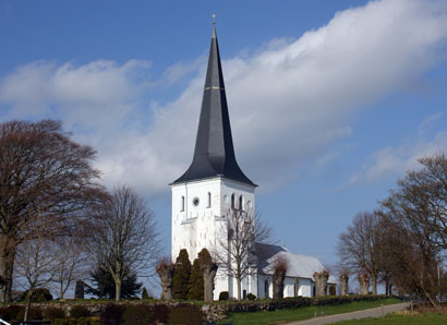 Gravsten på Sottrup kirkegård. Nybøl herred. Sønderborg amt.