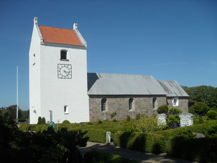 Gravsten på Tornby kirkegård. Vennebjerg herred. Hjørring amt.