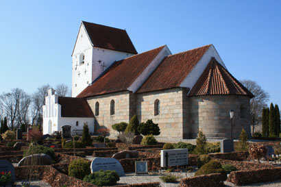 Gravsten på Vammen kirkegård. Nørlyng herred. Viborg amt.