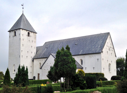 Gravsten på Vilslev kirkegård. Gørding herred. Ribe amt.