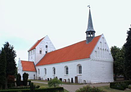 Gravsten på Vissenbjerg kirkegård. Odense herred. Odense amt.